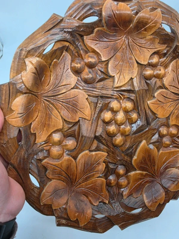Patera drewniana rzeźbiona talerz ścienny winogrona rękodzieło vintage
