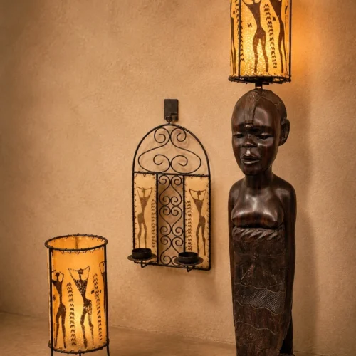 Komplet lampa stojąca rzeźba heban Makonde ołtarzyk klosze skóra zestaw vintage