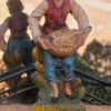 Ręcznie malowana figurka chłopiec z koszem kaktus opuncja vintage 29 cm